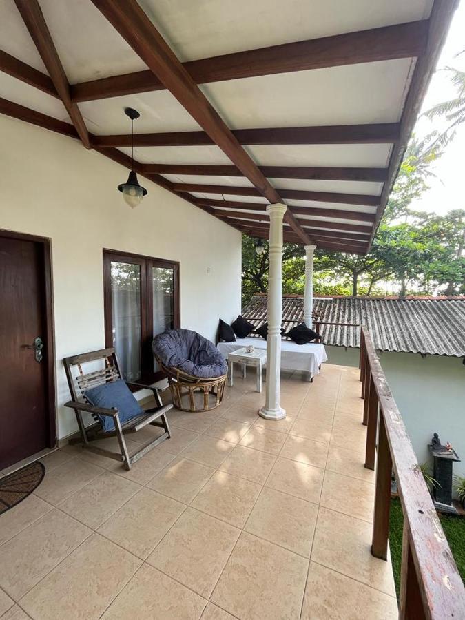 Beach House Kalukatiya - Family Villa, Seaview Room, Garden Room Диквела Екстериор снимка